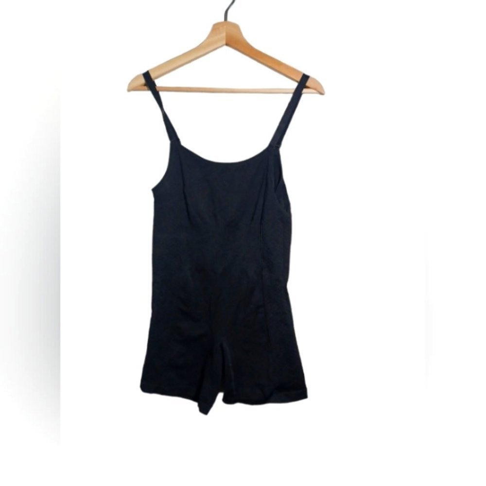 Flex shapewear with butt lift
